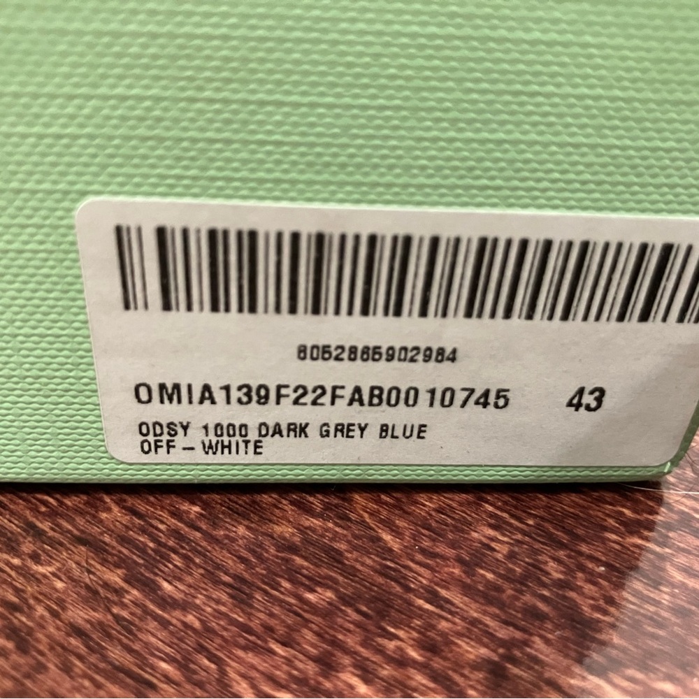 OFF-WHITE ODSY SNEAKERS SIZE 43